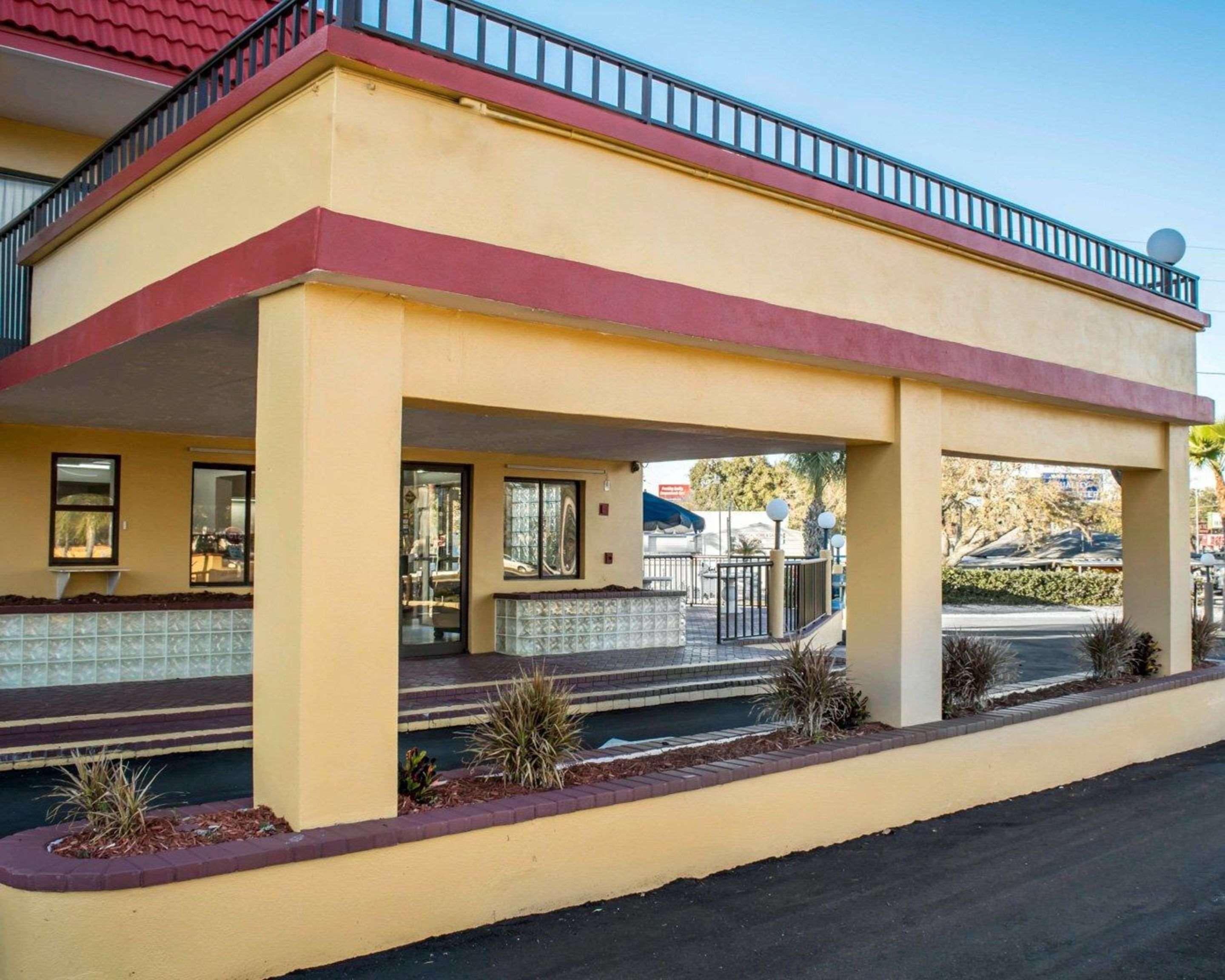 Rodeway Inn Clearwater-Dunedin Ngoại thất bức ảnh