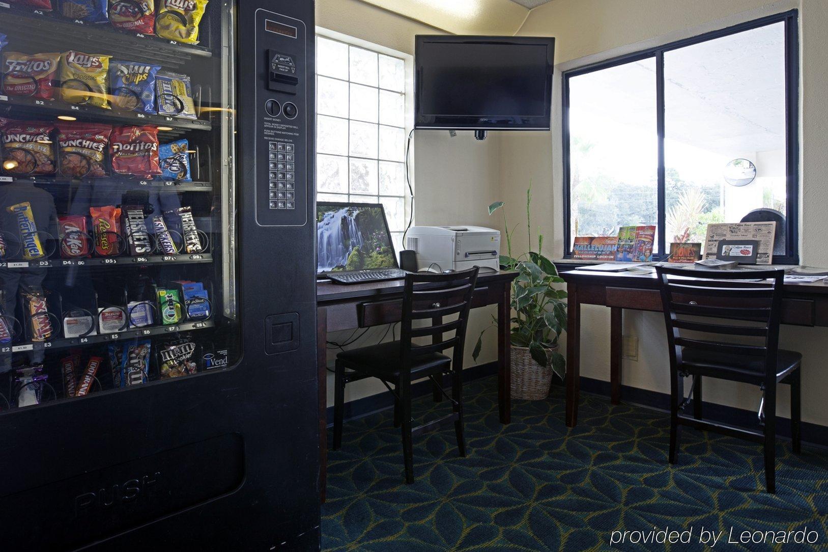Rodeway Inn Clearwater-Dunedin Ngoại thất bức ảnh