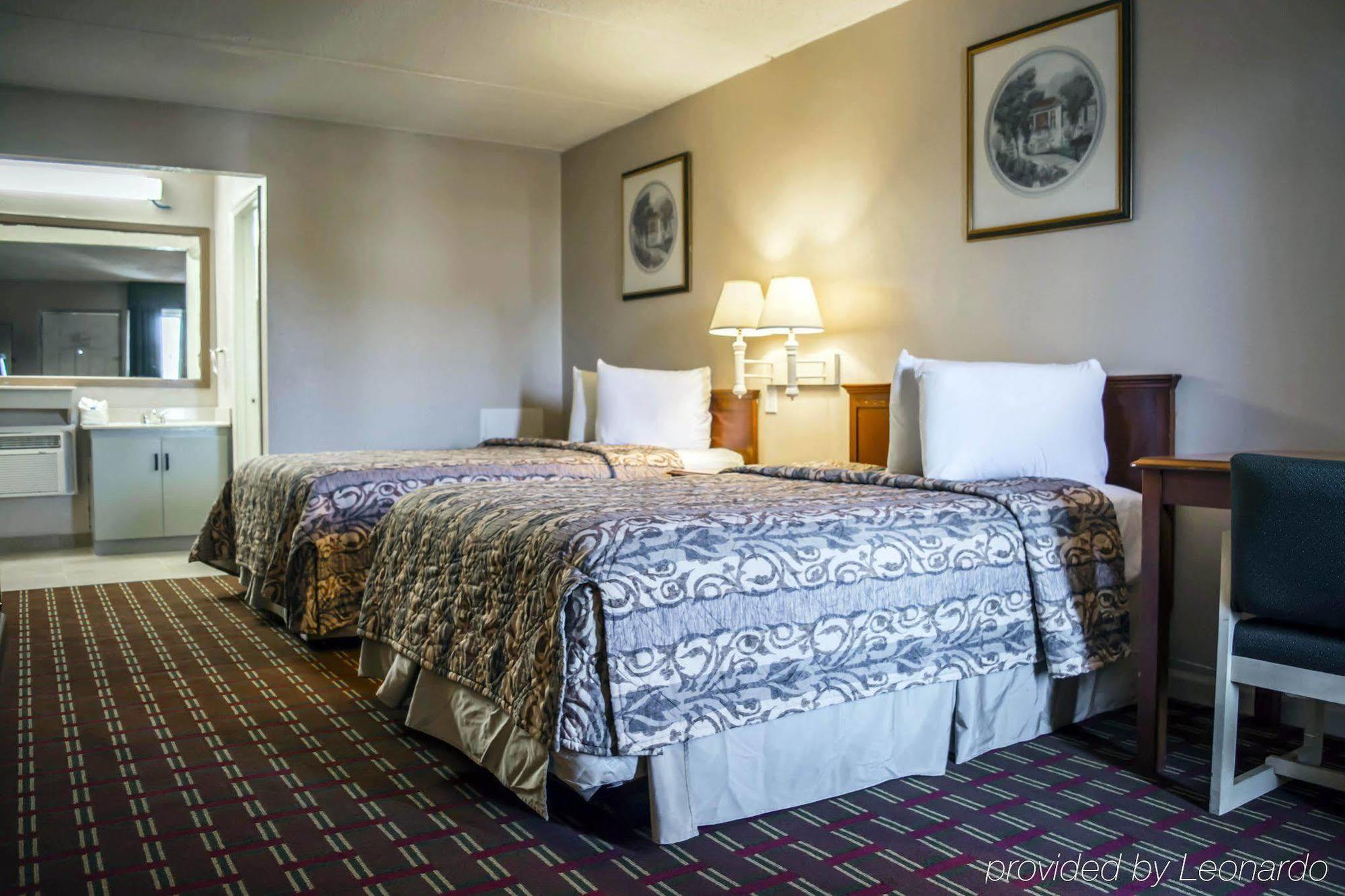 Rodeway Inn Clearwater-Dunedin Ngoại thất bức ảnh