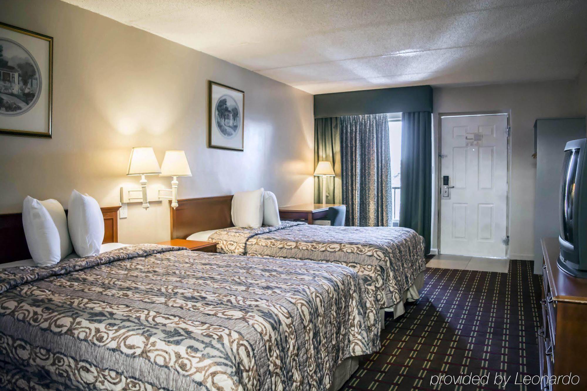 Rodeway Inn Clearwater-Dunedin Ngoại thất bức ảnh